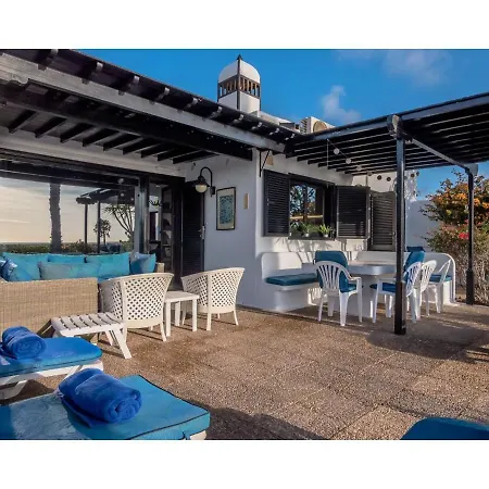 Puerto Chico I And J Apartment