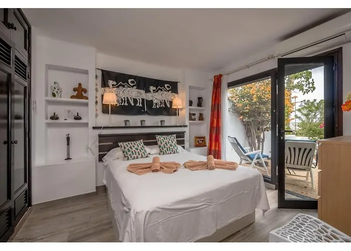 Apartment Puerto Chico I And J